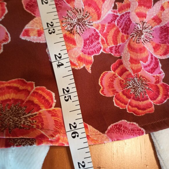 Loft Size XXL Brown Floral Top (NWT) - Picture 8 of 10
